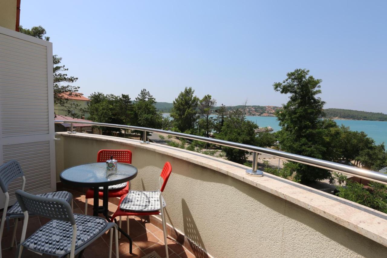 Apartments Sucic Iva I Tea Soline (Krk) Exterior foto